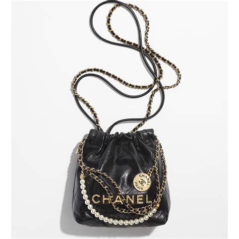 chanel 22 medium black|old Chanel 22 bag.